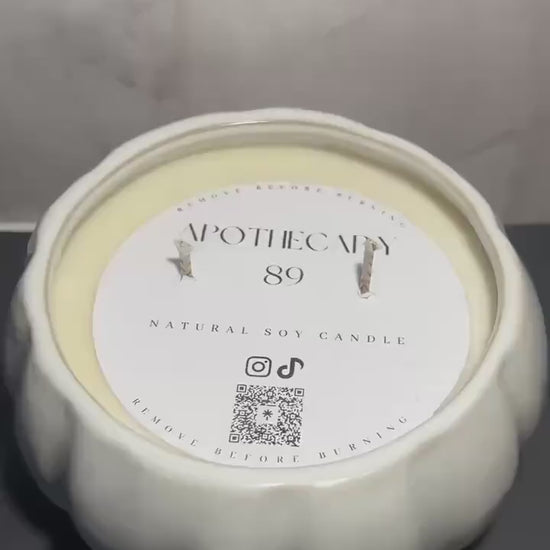 Velvet Pumpkin Candle:Pumpkin, Vanilla, Marshmallow Scented Soy, Ceramic Jar