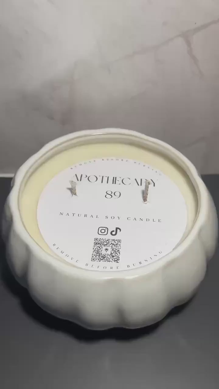 Velvet Pumpkin Candle:Pumpkin, Vanilla, Marshmallow Scented Soy, Ceramic Jar